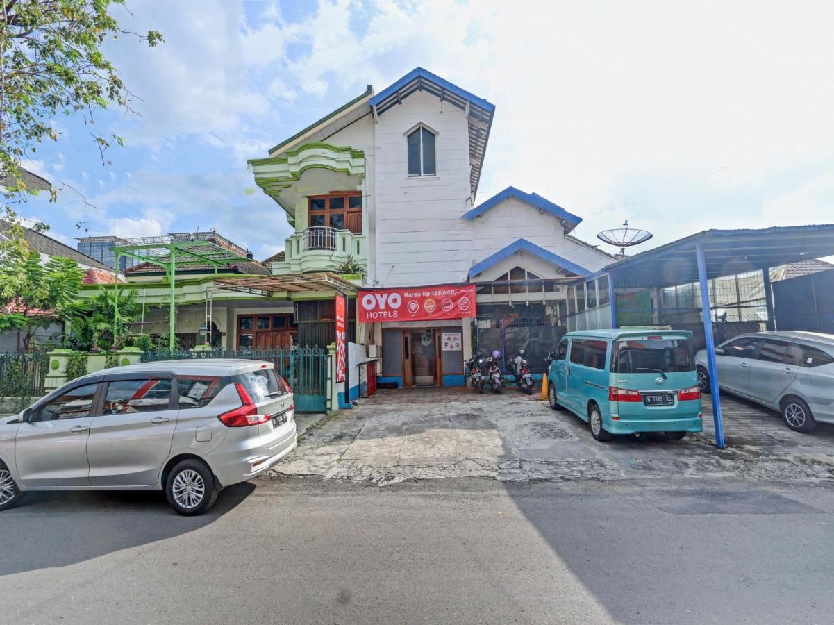 Super Oyo 90426 Near Mall Ciputra 2 Hotel Semarang Luaran gambar