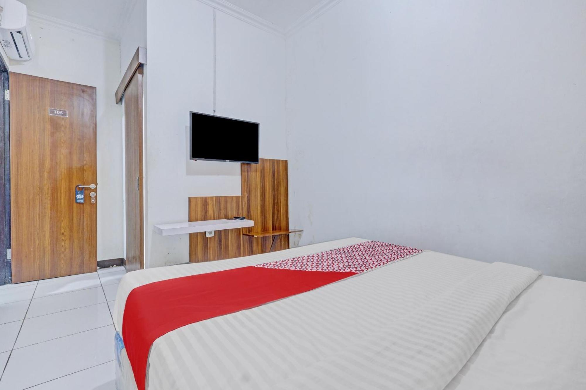 Super Oyo 90426 Near Mall Ciputra 2 Semarang Luaran gambar